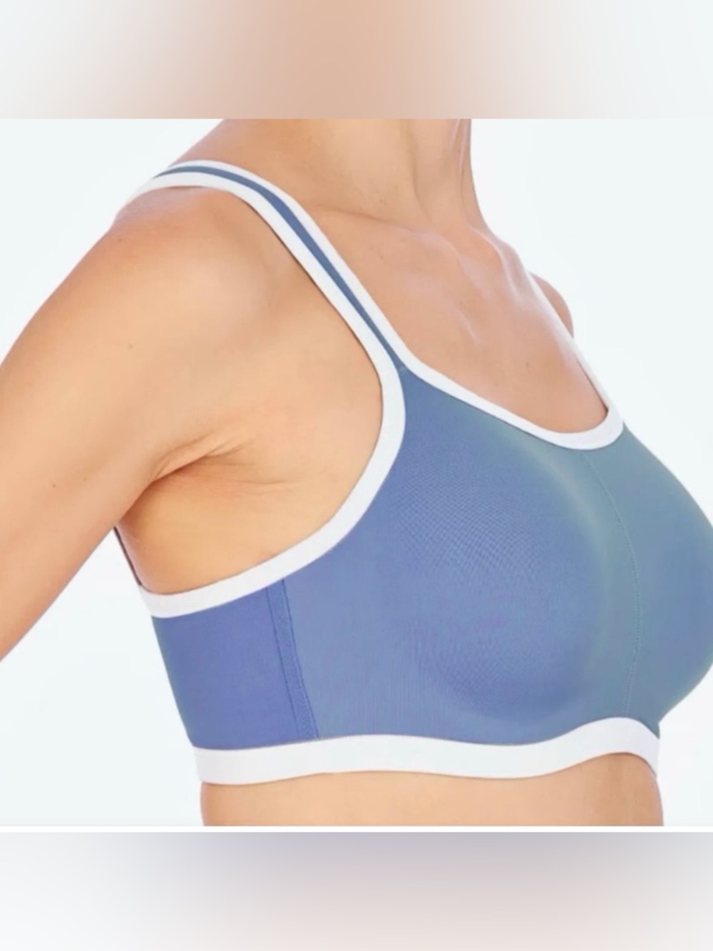 Natori 34G Yogi Contour Convertible
Sports Bra Women’s Blue/White